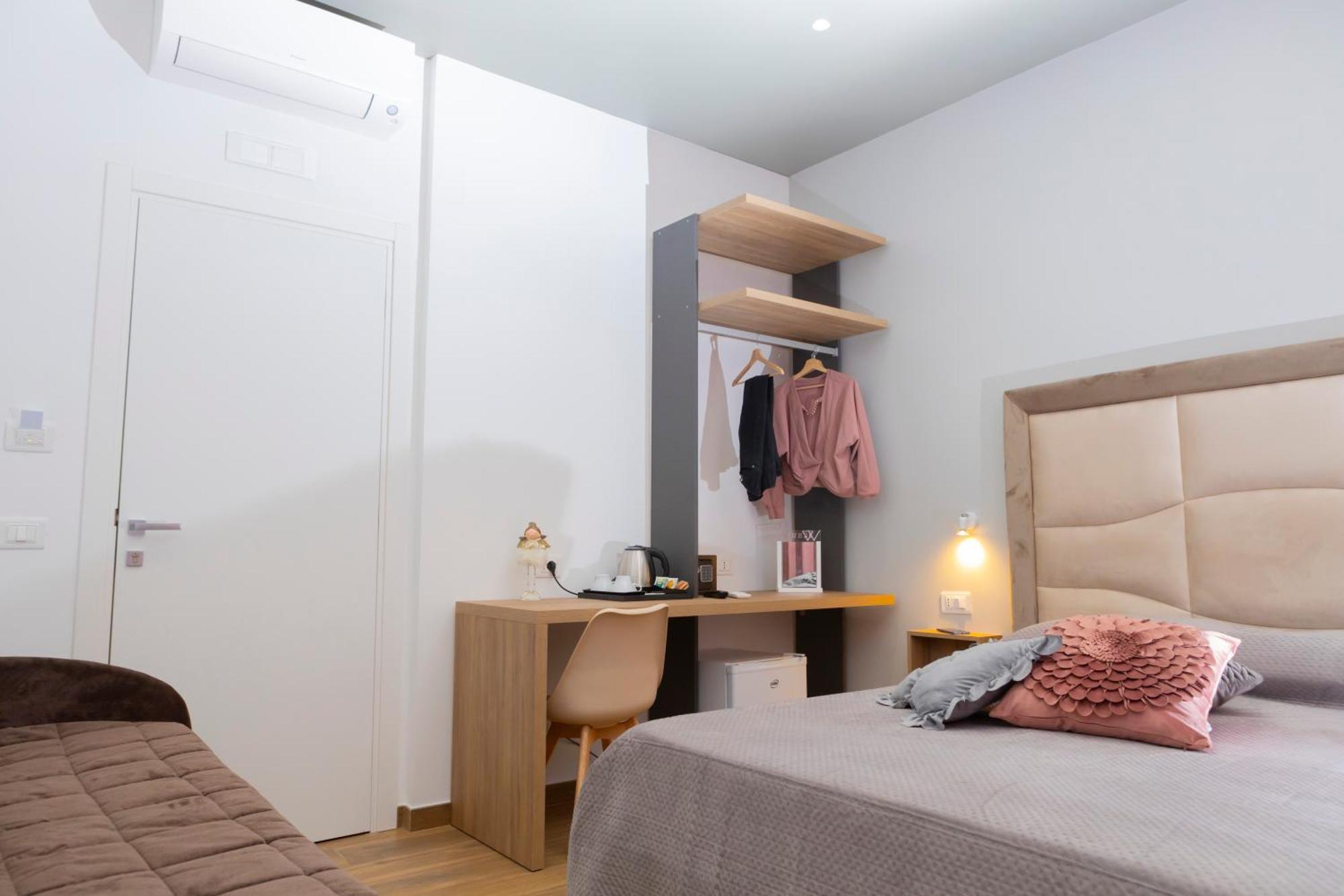 Alleria Rooms Naples Exterior photo